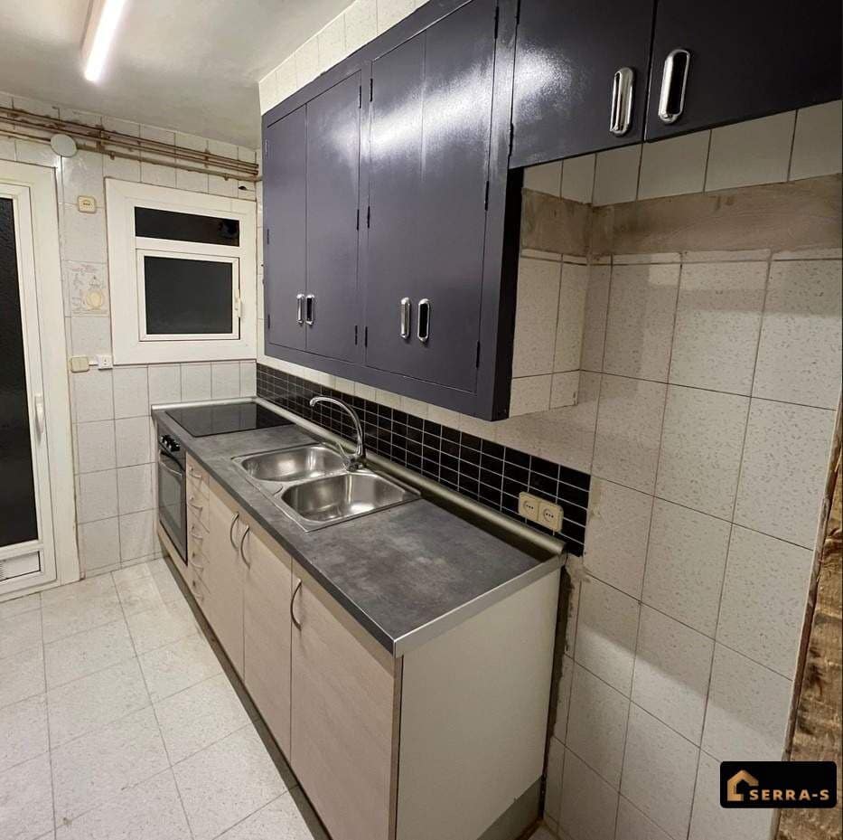 4 soveværelse Lejlighed til salg i Mataro - € 275.000 (Ref: 9956044)