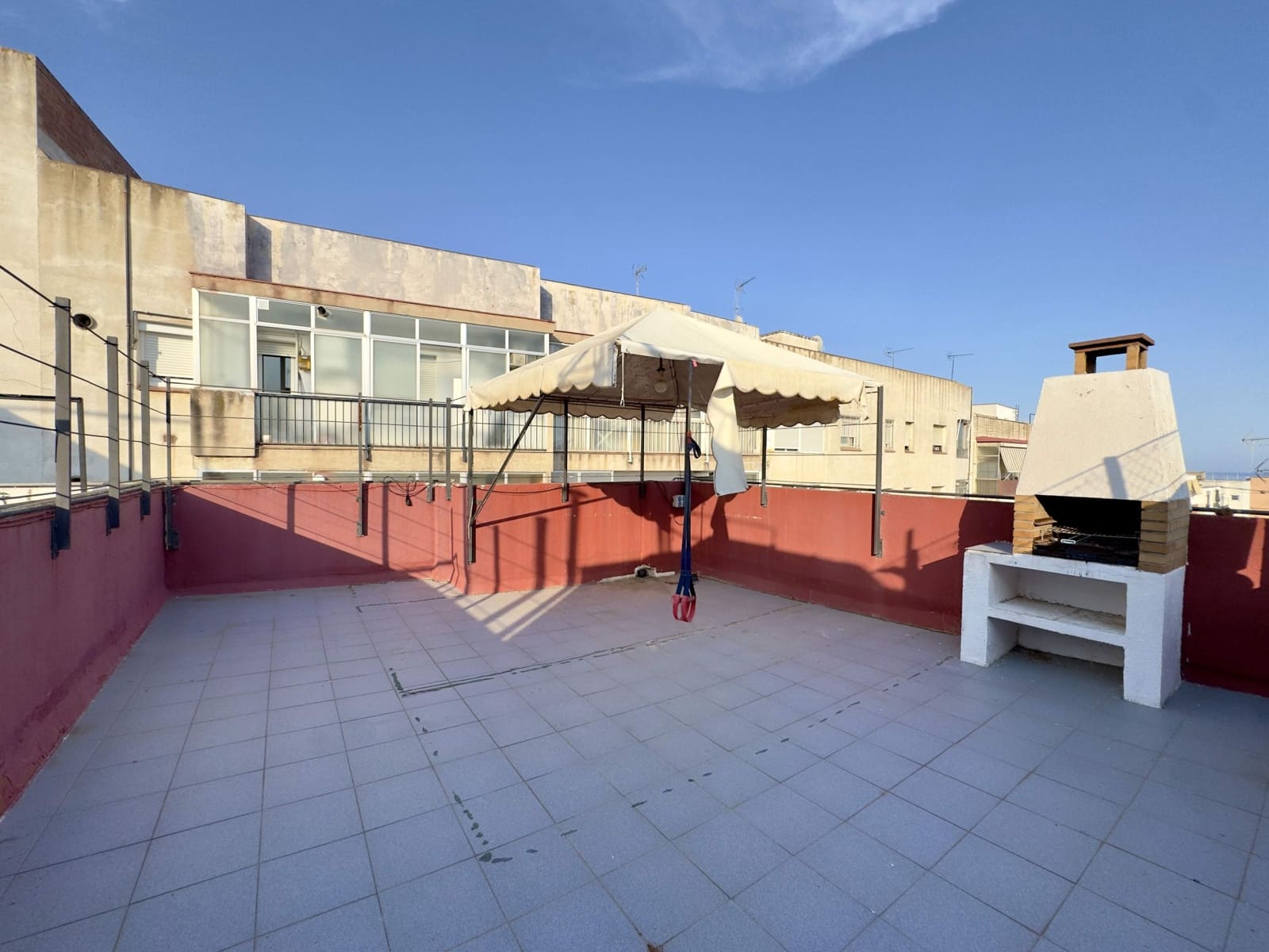 4 soveværelse Lejlighed til salg i Mataro - € 280.000 (Ref: 9956045)