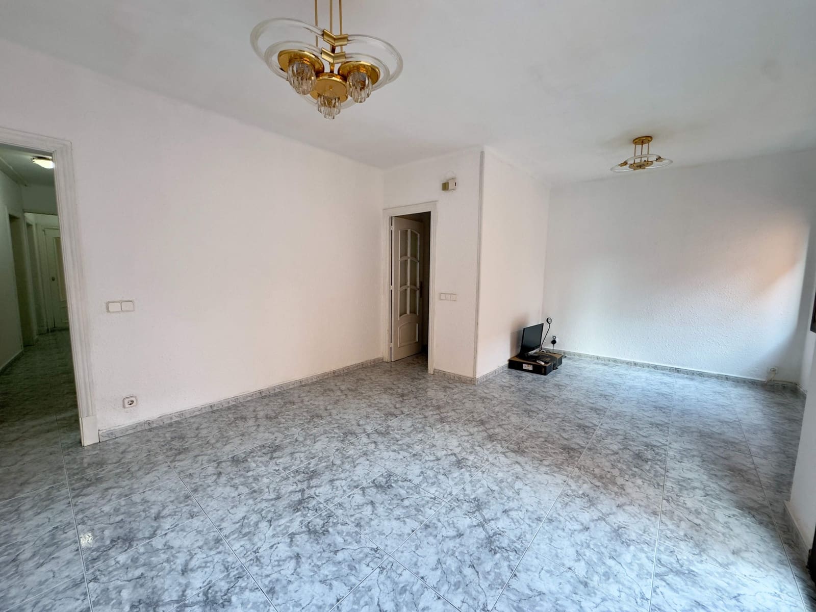 4 soveværelse Lejlighed til salg i Mataro - € 280.000 (Ref: 9956045)