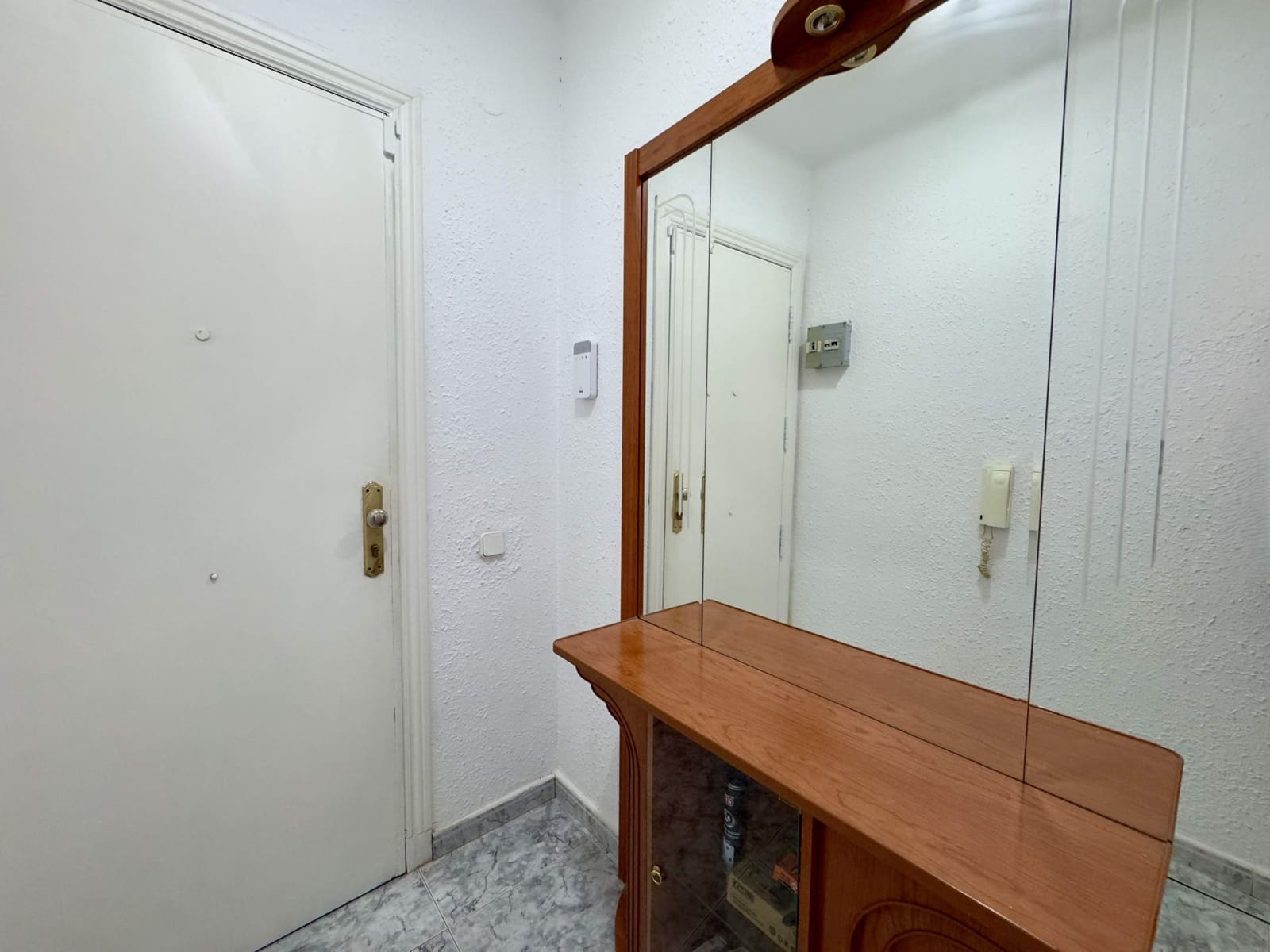 4 soveværelse Lejlighed til salg i Mataro - € 280.000 (Ref: 9956045)