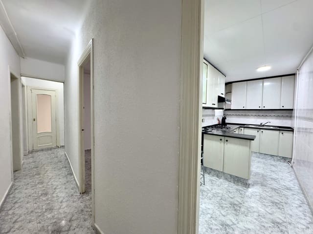 4 quarto Apartamento para venda em Mataró - 280 000 € (Ref: 9956045)