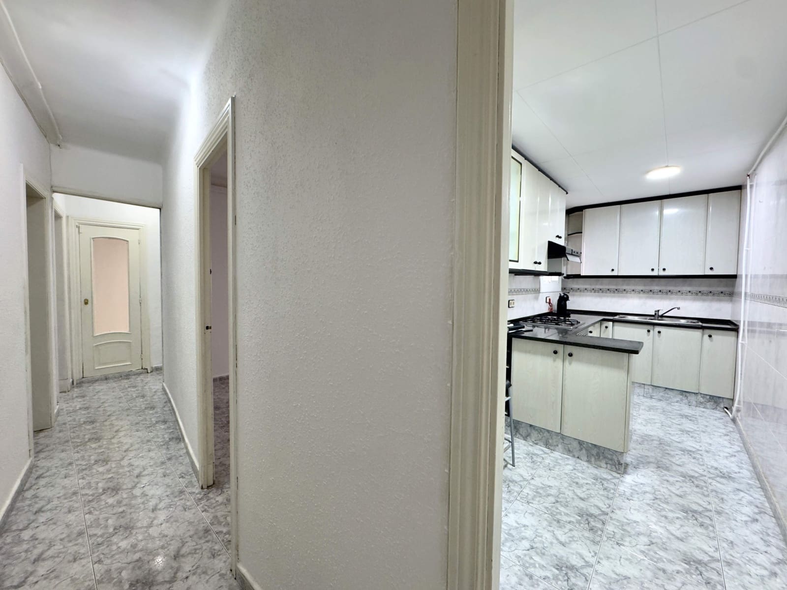 4 bedroom Flat for sale in Mataro - € 280,000 (Ref: 9956045)