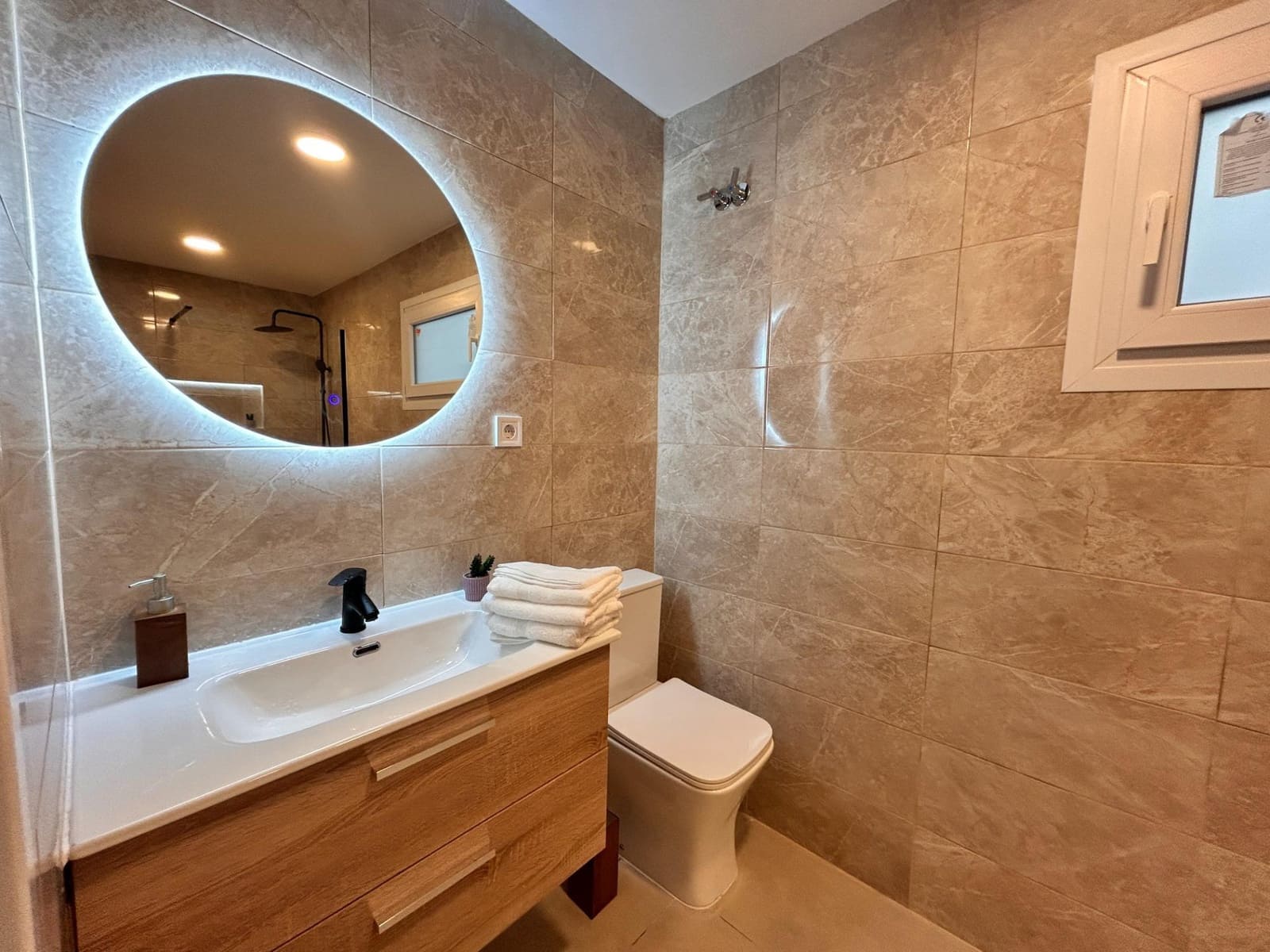 3 slaapkamer Flat te koop in Mataro - € 185.000 (Ref: 9956046)