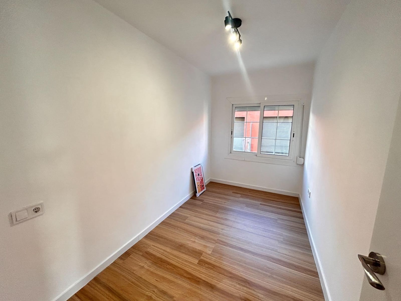 3 slaapkamer Flat te koop in Mataro - € 185.000 (Ref: 9956046)