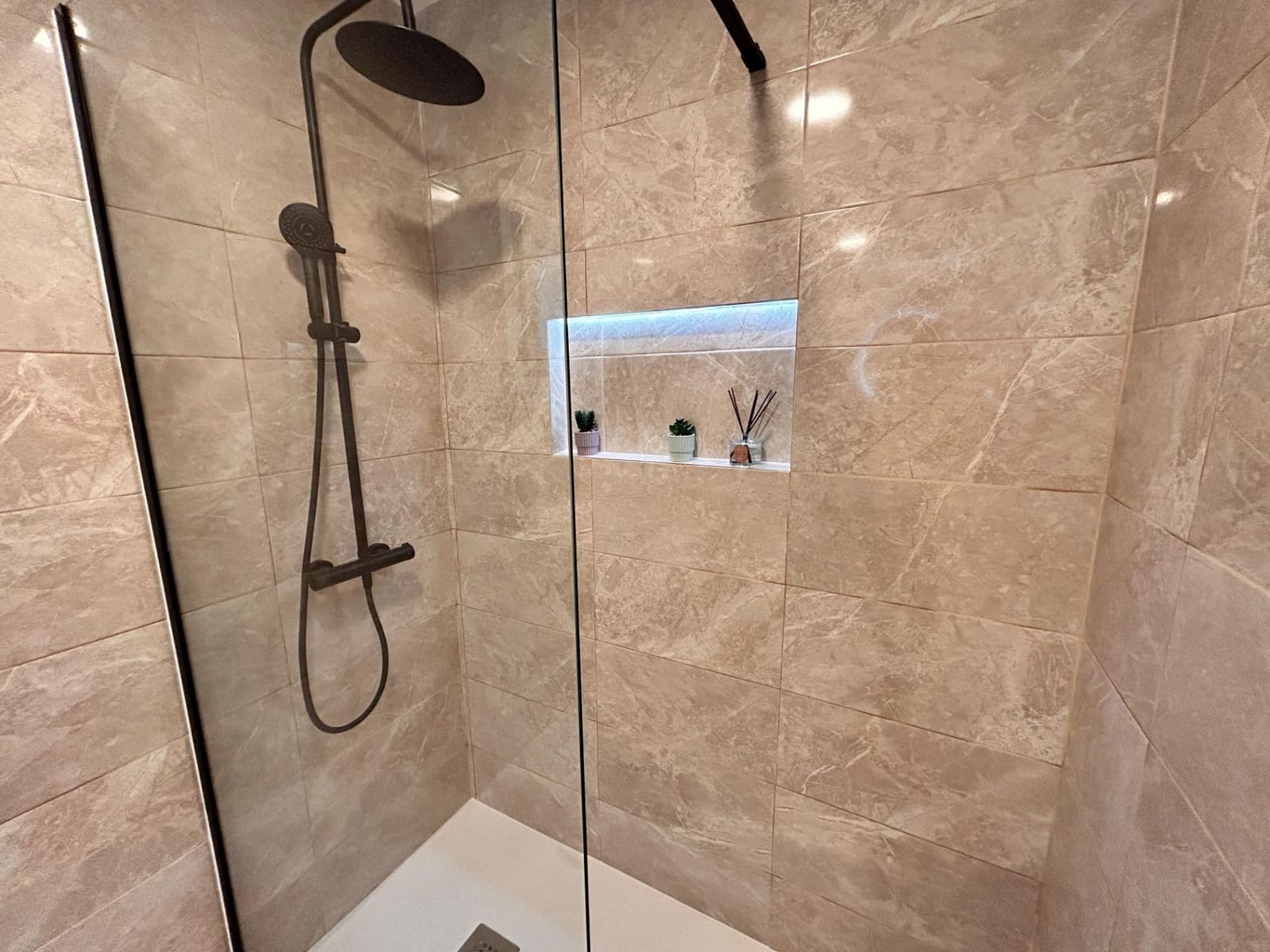 3 slaapkamer Flat te koop in Mataro - € 185.000 (Ref: 9956046)