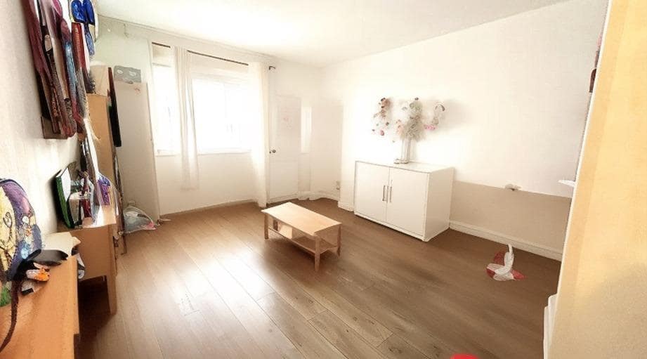 3 slaapkamer Penthouse te koop in Mataro - € 383.000 (Ref: 9956047)