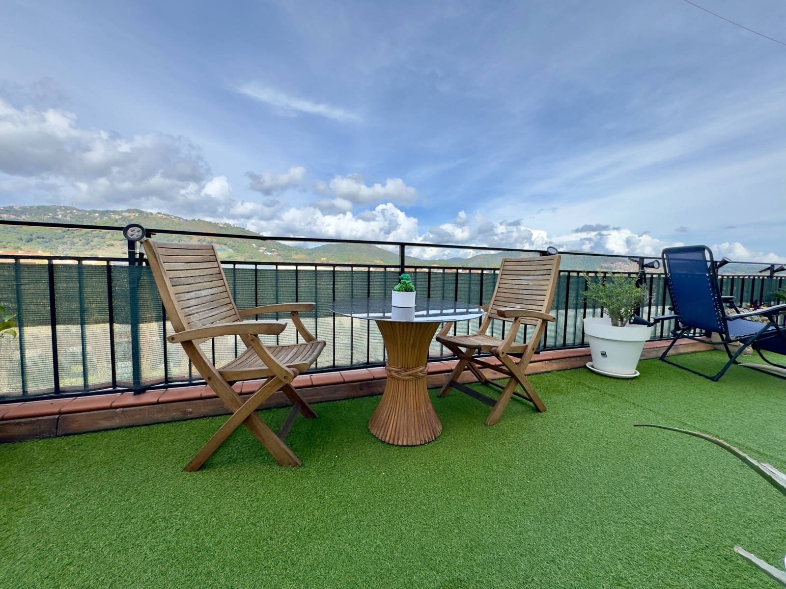 3 sypialnia Penthouse na sprzedaż w Pineda de Mar - 250 000 € (Ref: 9956048)