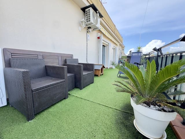 Ático de 3 habitaciones en Pineda de Mar en venta - 250.000 € (Ref: 9956048)