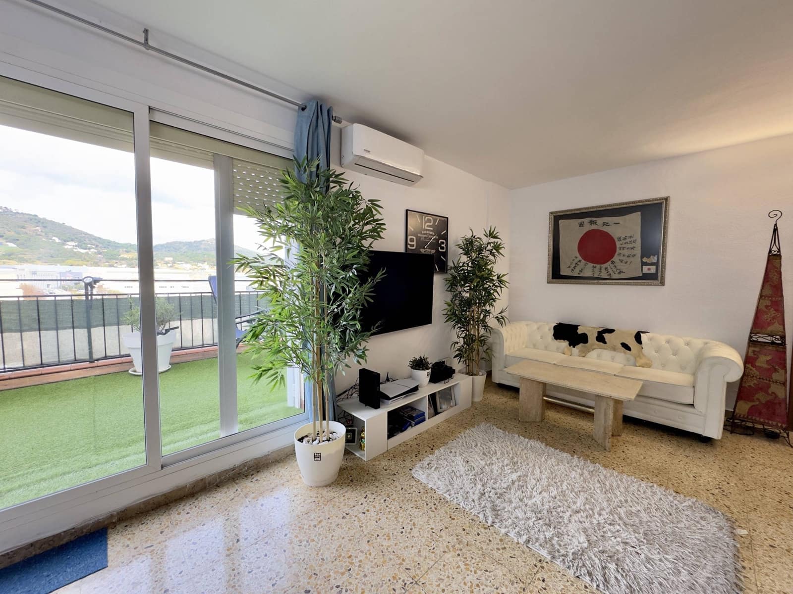 3 sypialnia Penthouse na sprzedaż w Pineda de Mar - 250 000 € (Ref: 9956048)