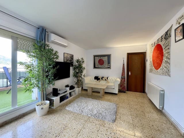 Ático de 3 habitaciones en Pineda de Mar en venta - 250.000 € (Ref: 9956048)