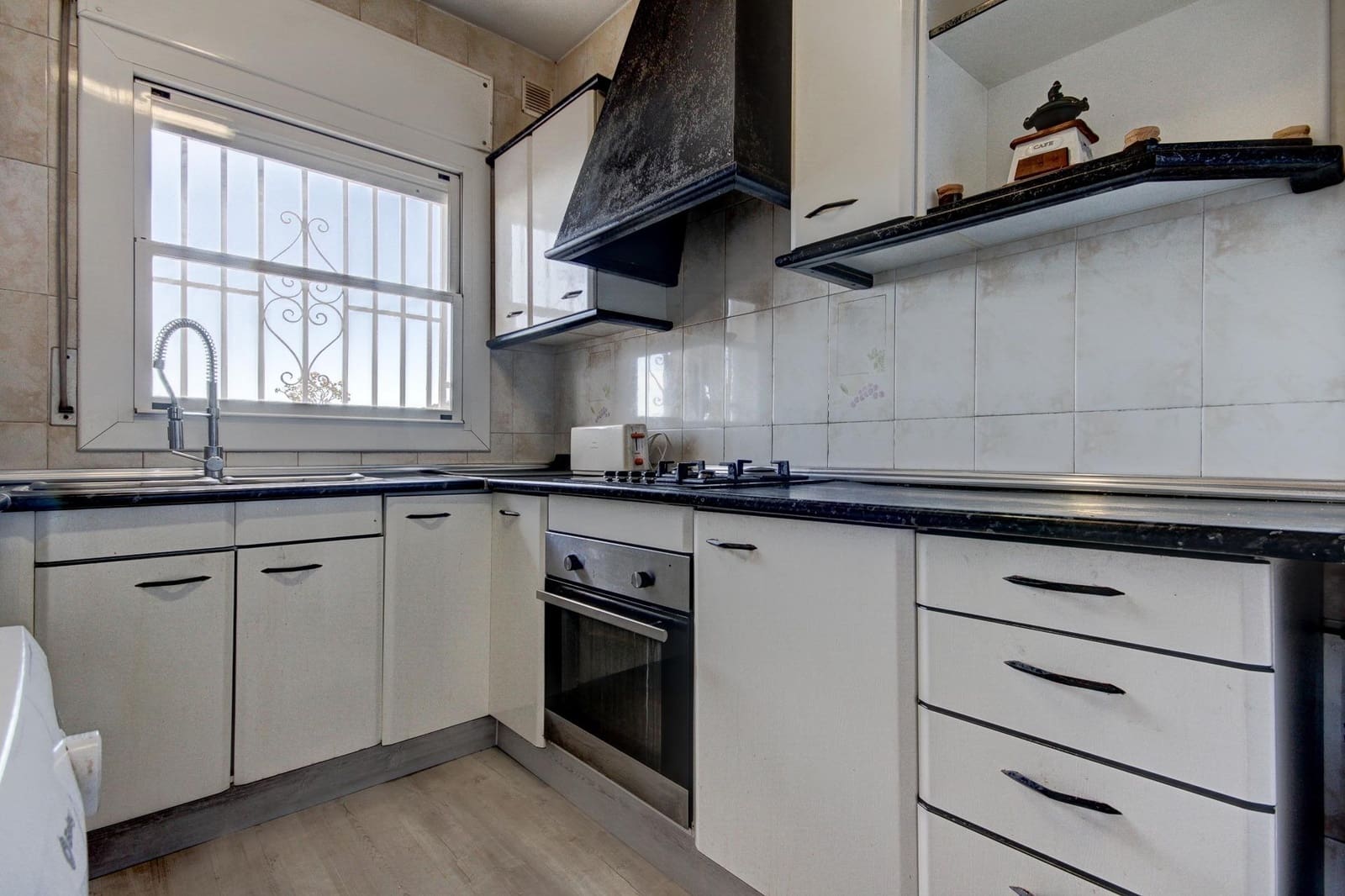 4 sypialnia Willa na sprzedaż w Sant Iscle de Vallalta z garażem - 279 000 € (Ref: 9956050)