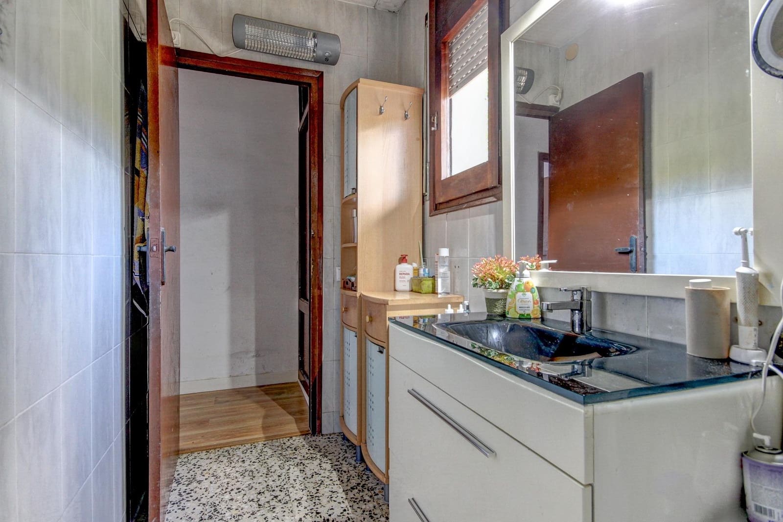 4 sypialnia Willa na sprzedaż w Sant Iscle de Vallalta z garażem - 279 000 € (Ref: 9956050)