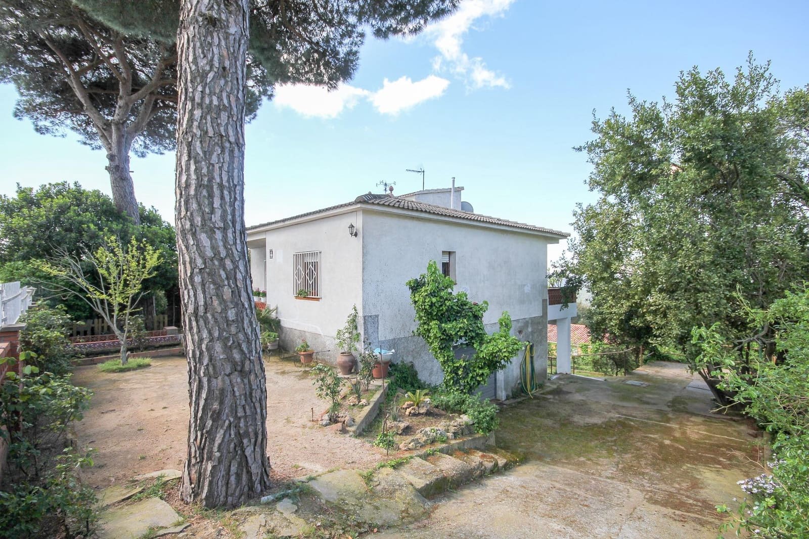 4 sypialnia Willa na sprzedaż w Sant Iscle de Vallalta z garażem - 279 000 € (Ref: 9956050)