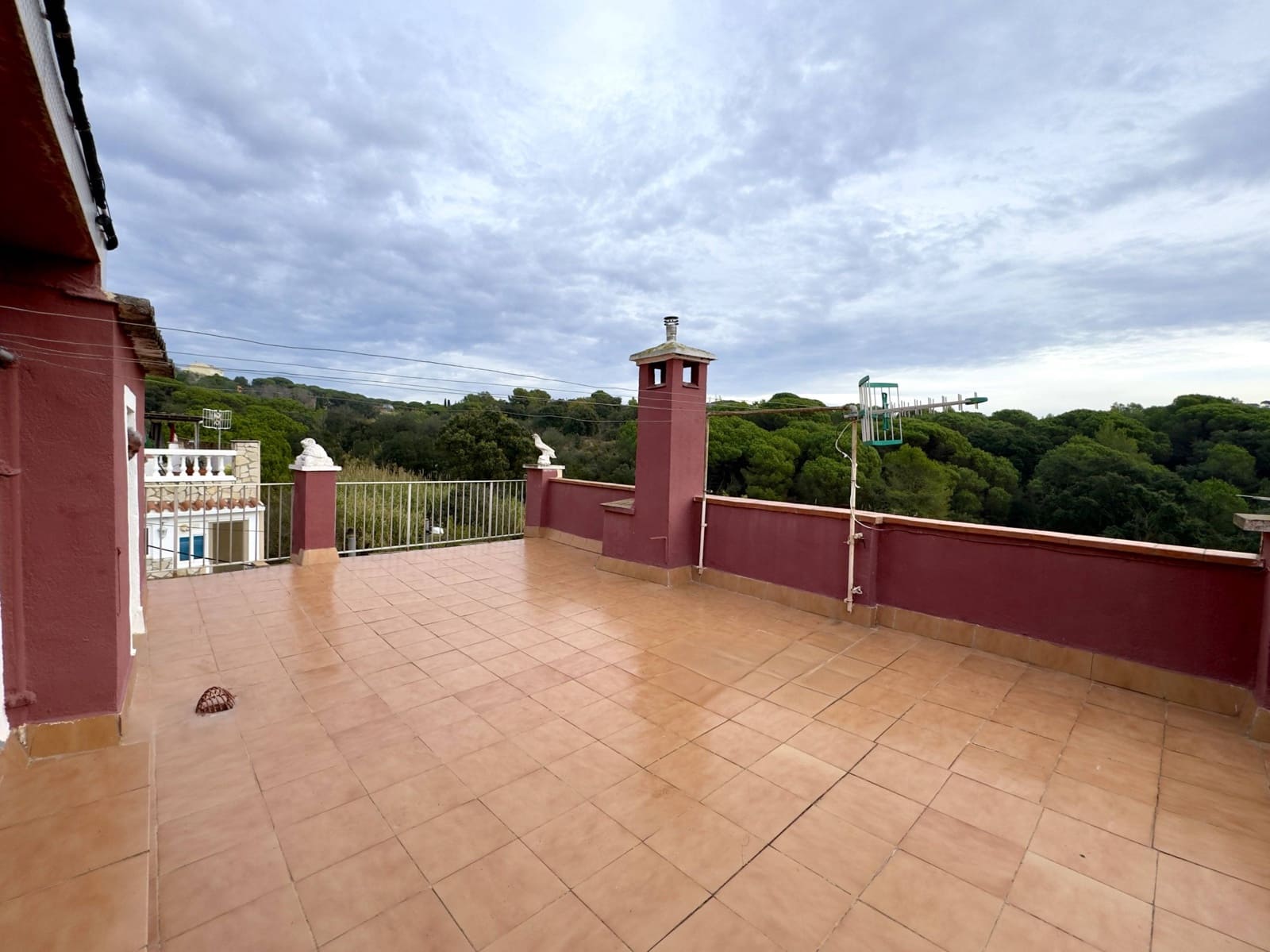 4 sovrum Radhus till salu i Blanes - 215 000 € (Ref: 9956053)