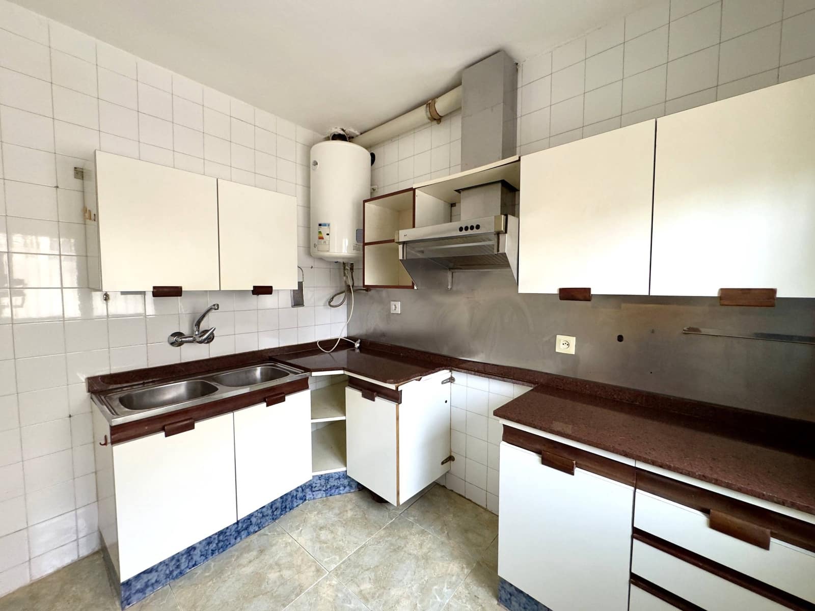 4 sovrum Radhus till salu i Blanes - 215 000 € (Ref: 9956053)