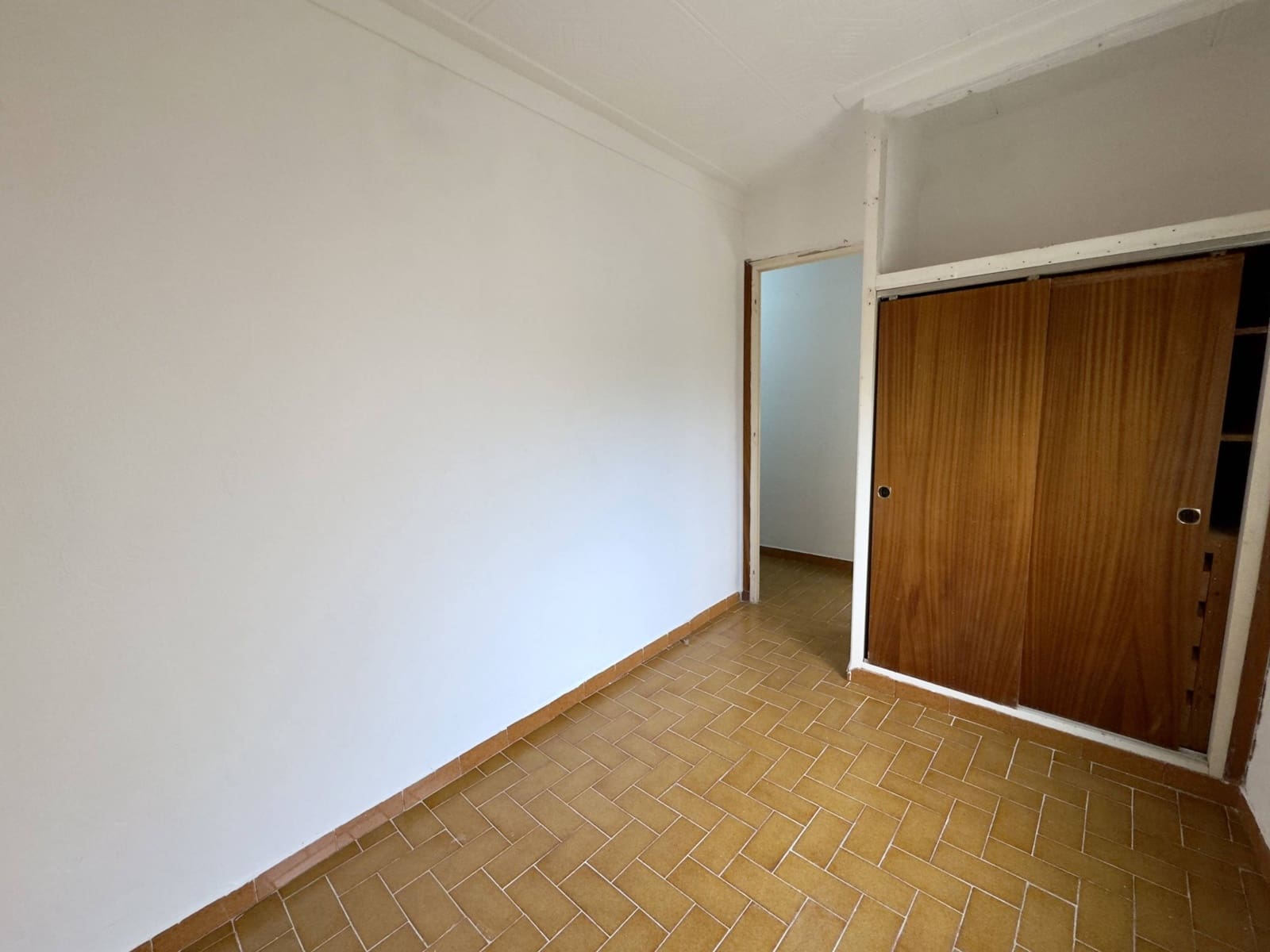 4 sovrum Radhus till salu i Blanes - 215 000 € (Ref: 9956053)