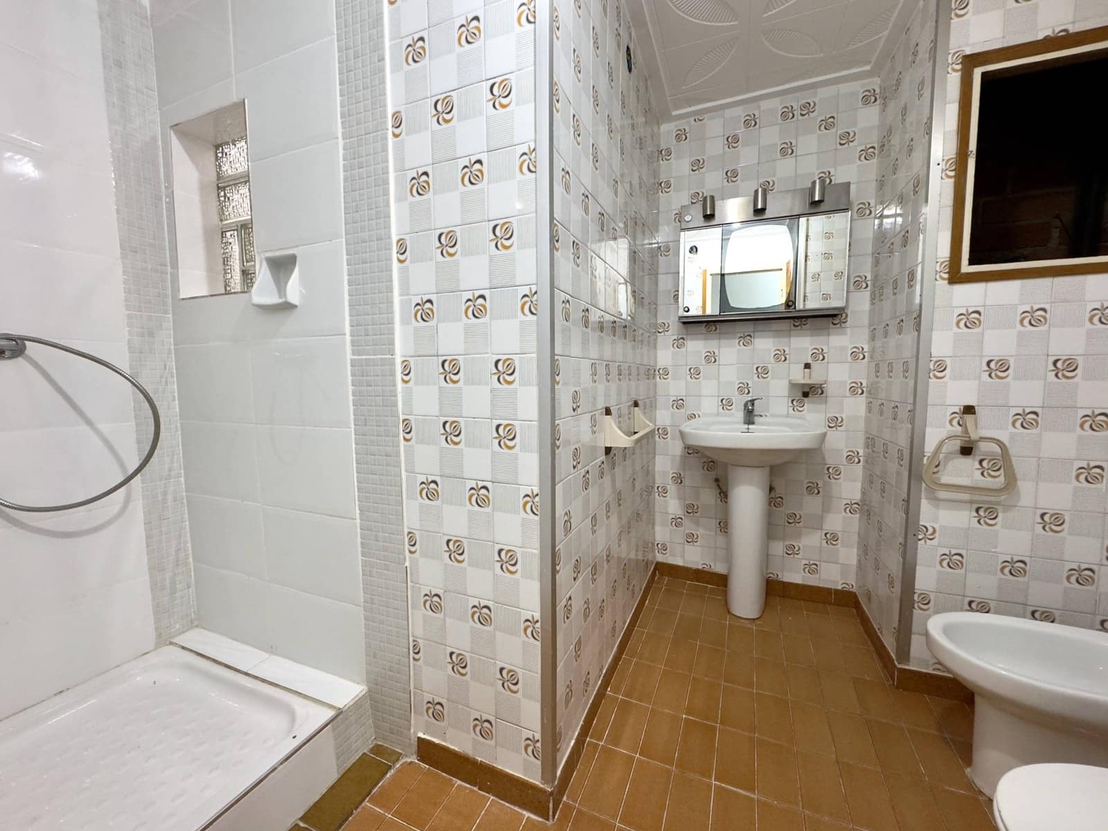 4 sovrum Radhus till salu i Blanes - 215 000 € (Ref: 9956053)
