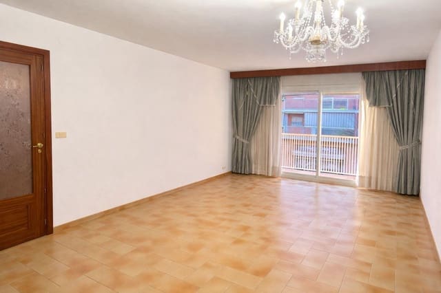 3 quarto Apartamento para venda em Mataró - 359 000 € (Ref: 9956054)