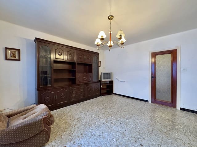4 slaapkamer Huis te koop in Blanes met garage - € 440.000 (Ref: 9956055)