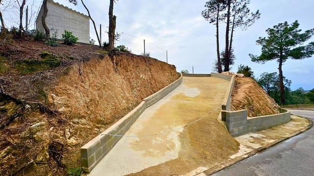 Byggegrund til salg i Lloret de Mar - € 72.000 (Ref: 9956056)