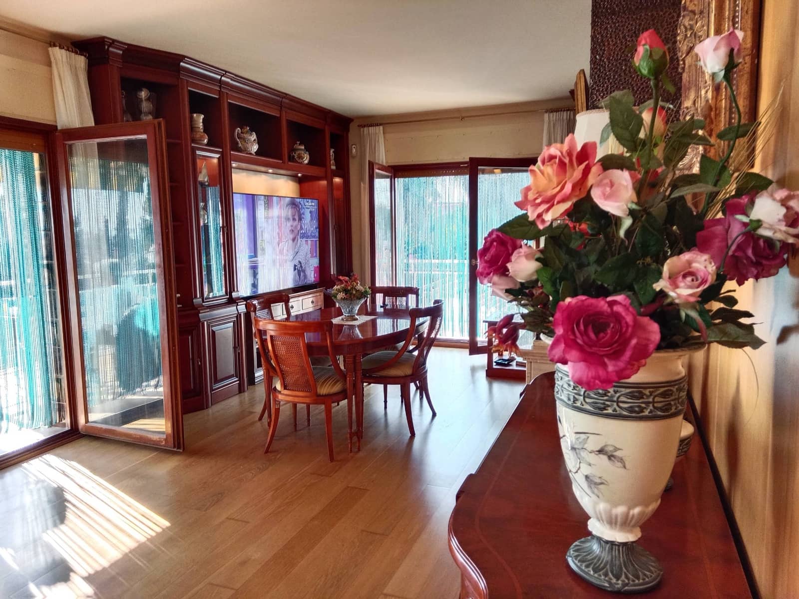 4 chambre Villa/Maison à vendre à Santa Susanna avec piscine garage - 580 000 € (Ref: 9956057)