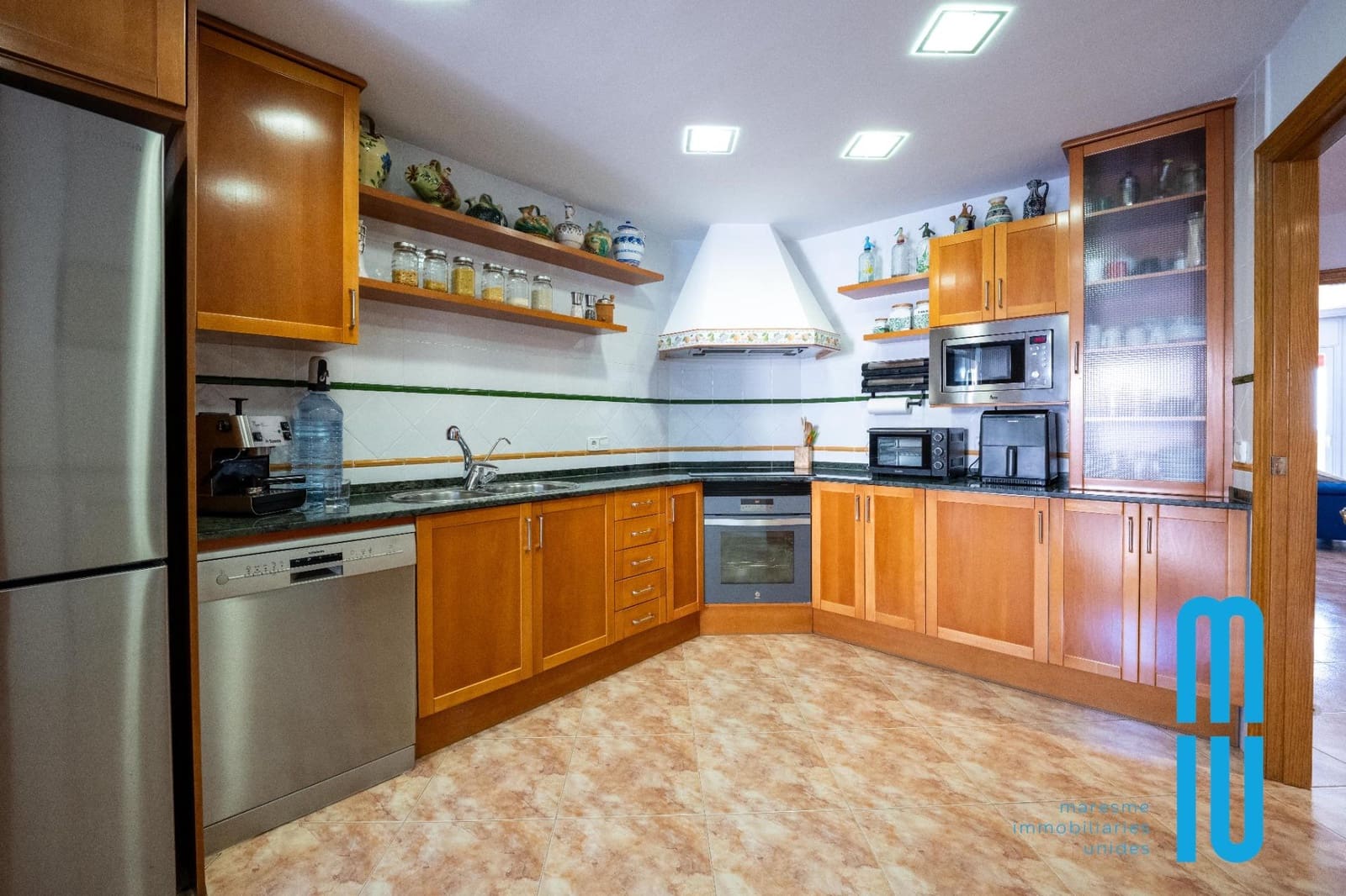 5 soverom Hus til salgs i Pineda de Mar - € 595 000 (Ref: 9956059)