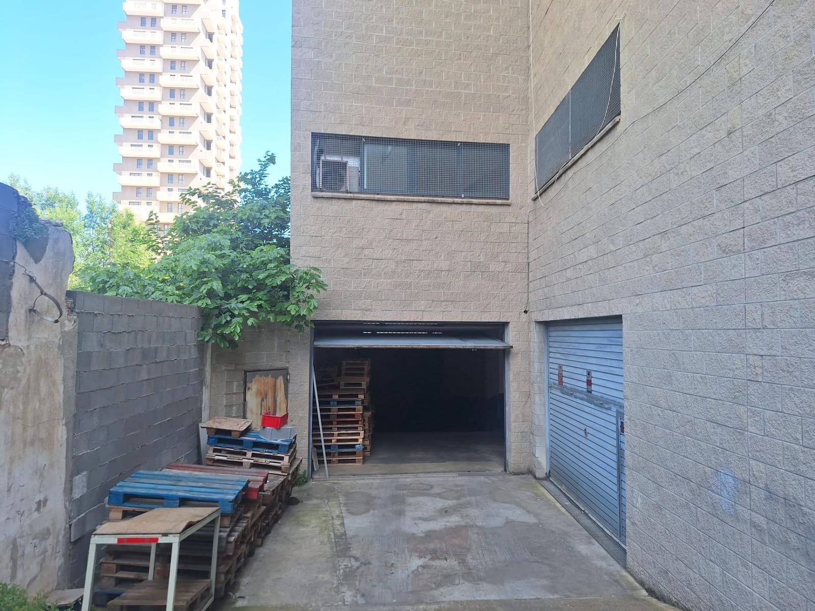 Bedrijf te koop in Mataro - € 525.000 (Ref: 9956060)