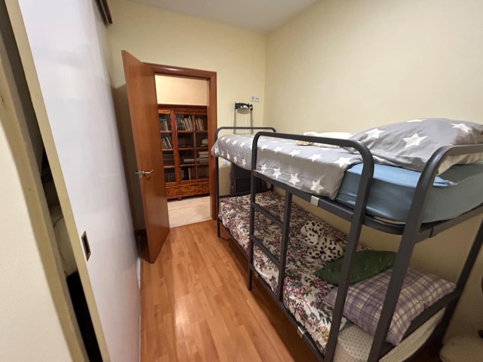 4 soveværelse Lejlighed til salg i Mataro - € 350.000 (Ref: 9956061)