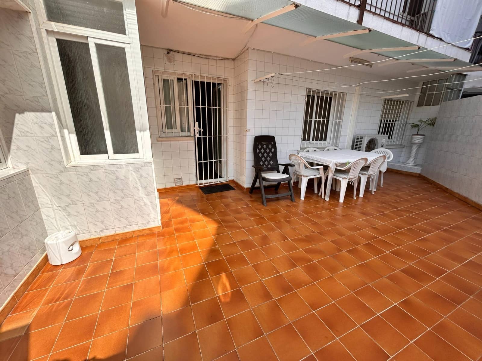 3 bedroom Flat for sale in Mataro - € 329,000 (Ref: 9959921)