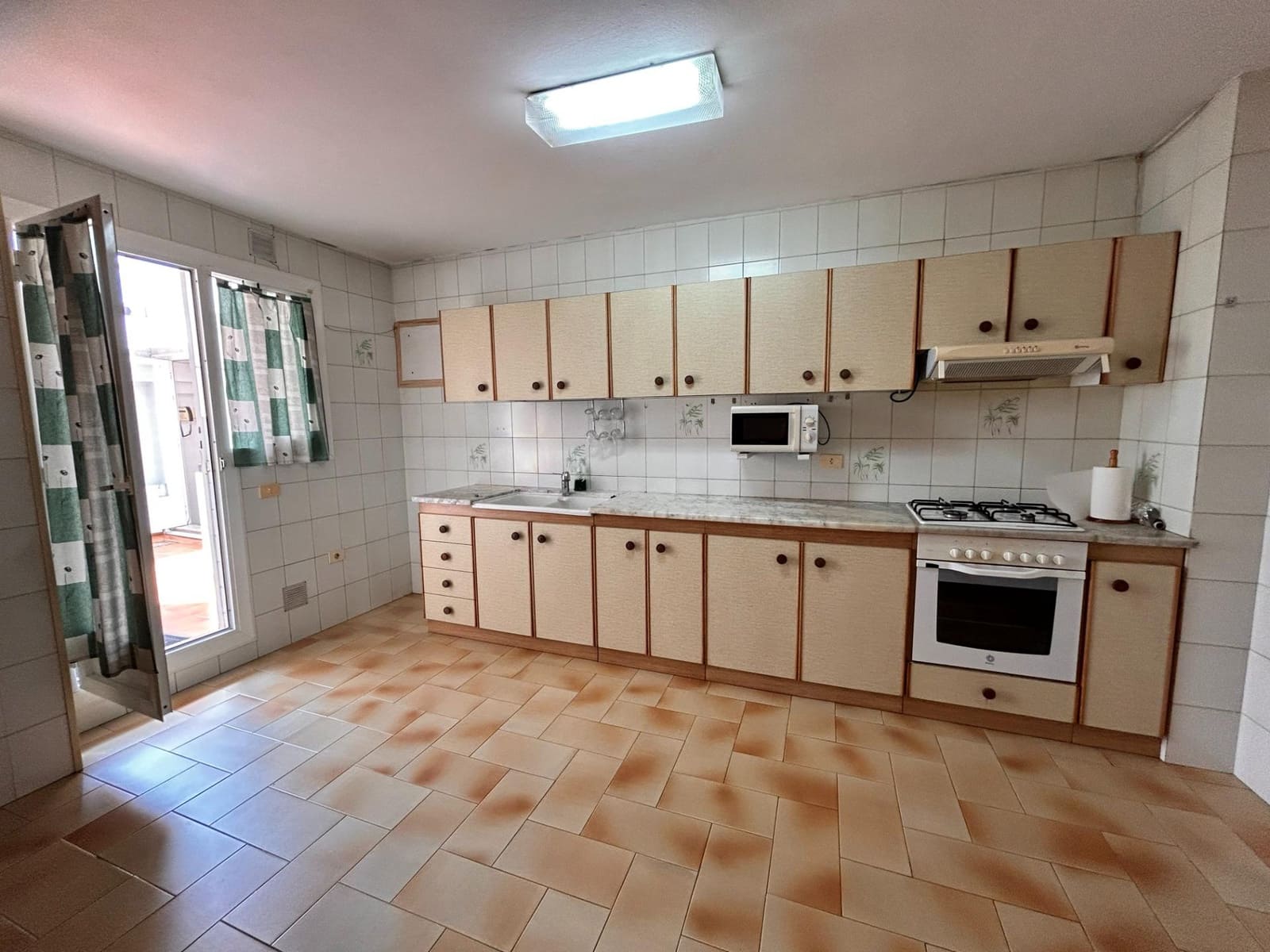 3 bedroom Flat for sale in Mataro - € 329,000 (Ref: 9959921)