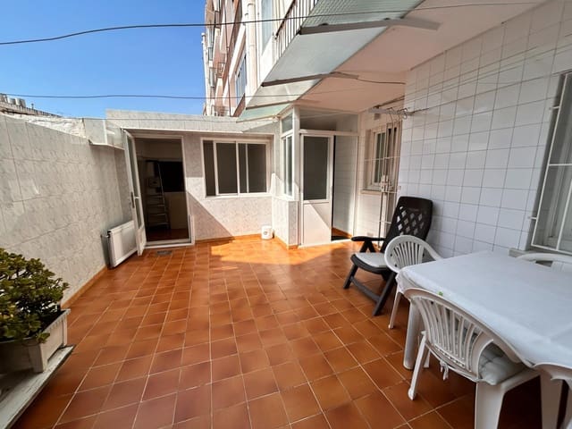 Piso de 3 habitaciones en Mataró en venta - 329.000 € (Ref: 9959921)