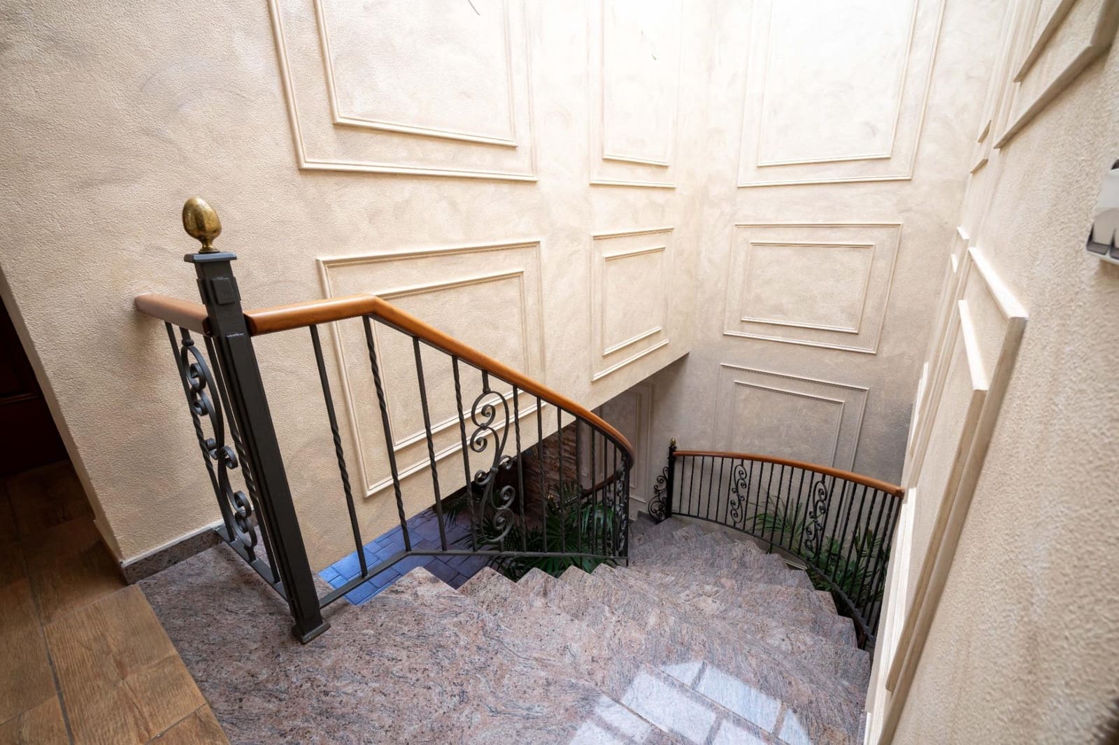 5 sypialnia Willa na sprzedaż w Lloret de Mar z basenem garażem - 1 990 000 € (Ref: 9970750)