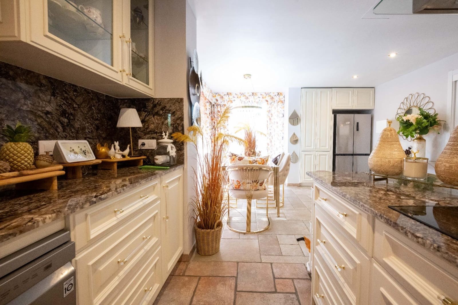 5 sypialnia Willa na sprzedaż w Lloret de Mar z basenem garażem - 1 990 000 € (Ref: 9970750)