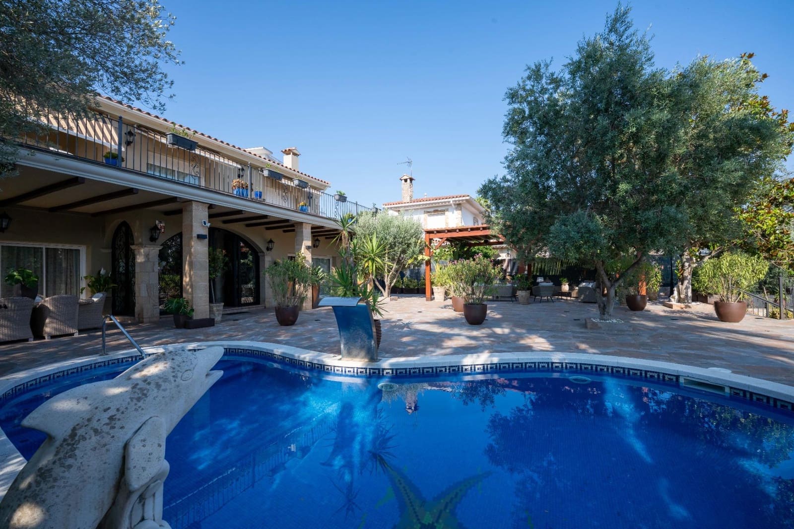 5 sypialnia Willa na sprzedaż w Lloret de Mar z basenem garażem - 1 990 000 € (Ref: 9970750)
