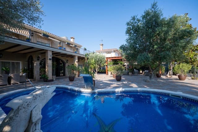 5 Zimmer Villa zu verkaufen in Lloret de Mar mit Pool Garage - 1.990.000 € (Ref: 9970750)
