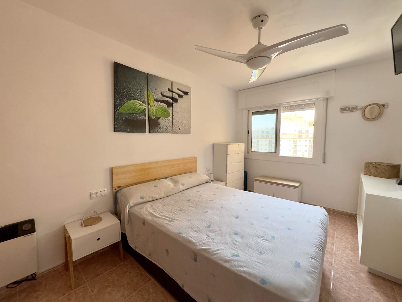 2 bedroom Flat for sale in Malgrat de Mar with pool - € 199,900 (Ref: 9985083)