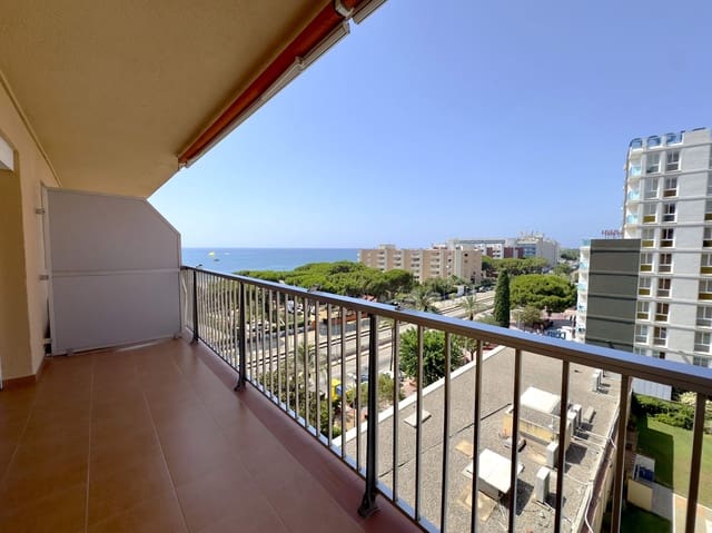 2 sovrum Lägenhet till salu i Malgrat de Mar med pool - 199 900 € (Ref: 9985083)