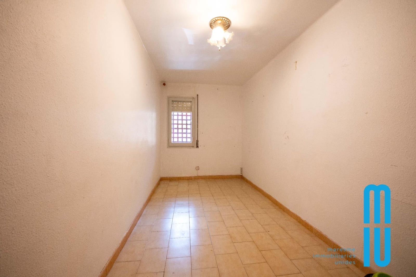 3 sovrum Lägenhet till salu i Mataro - 220 000 € (Ref: 9985084)