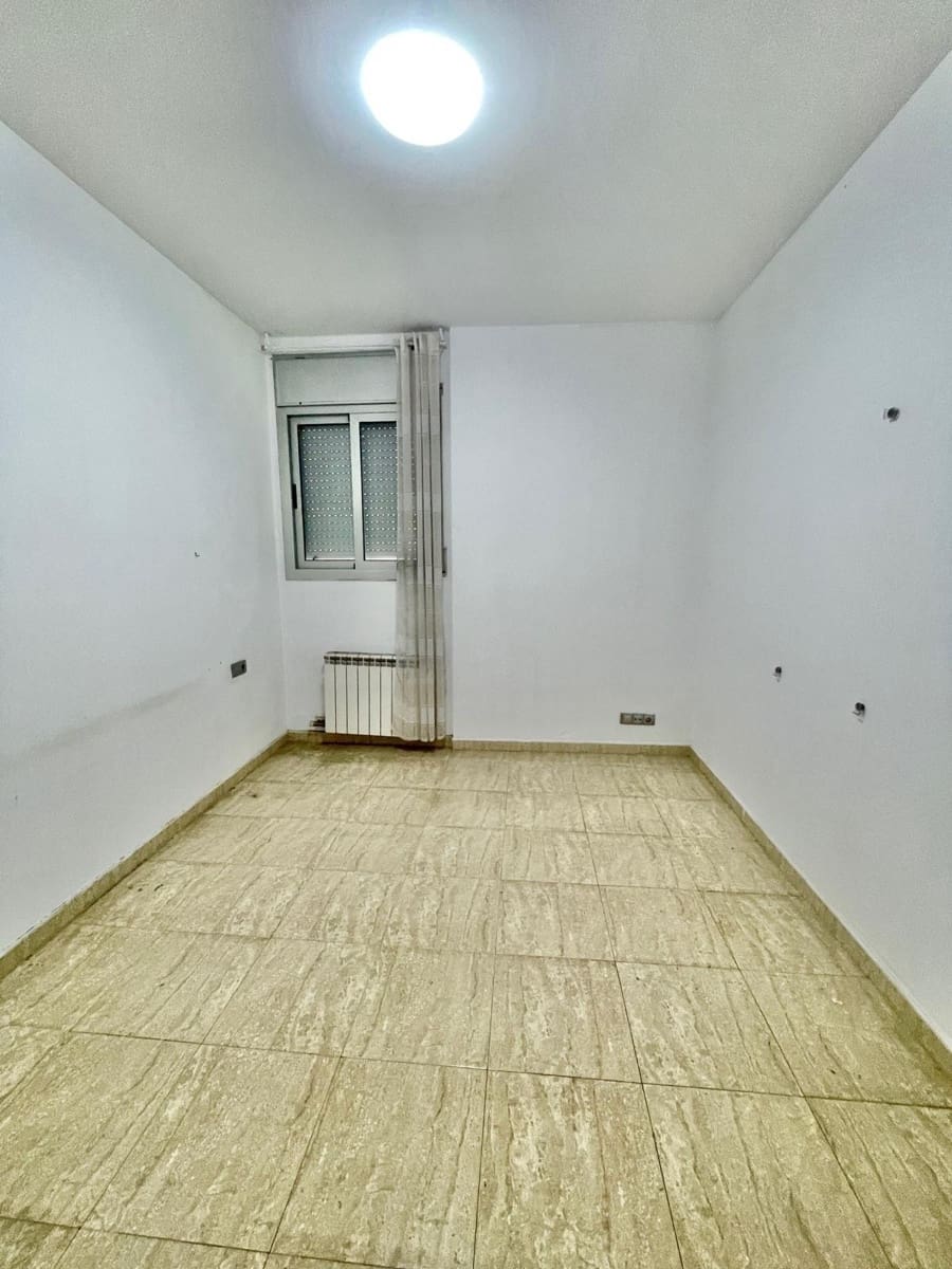 Apartamento de 2 habitaciones en Mataró en venta - 189.000 € (Ref: 9986970)