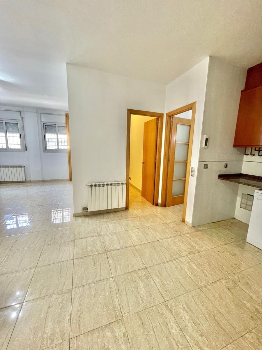 Apartamento de 2 habitaciones en Mataró en venta - 189.000 € (Ref: 9986970)