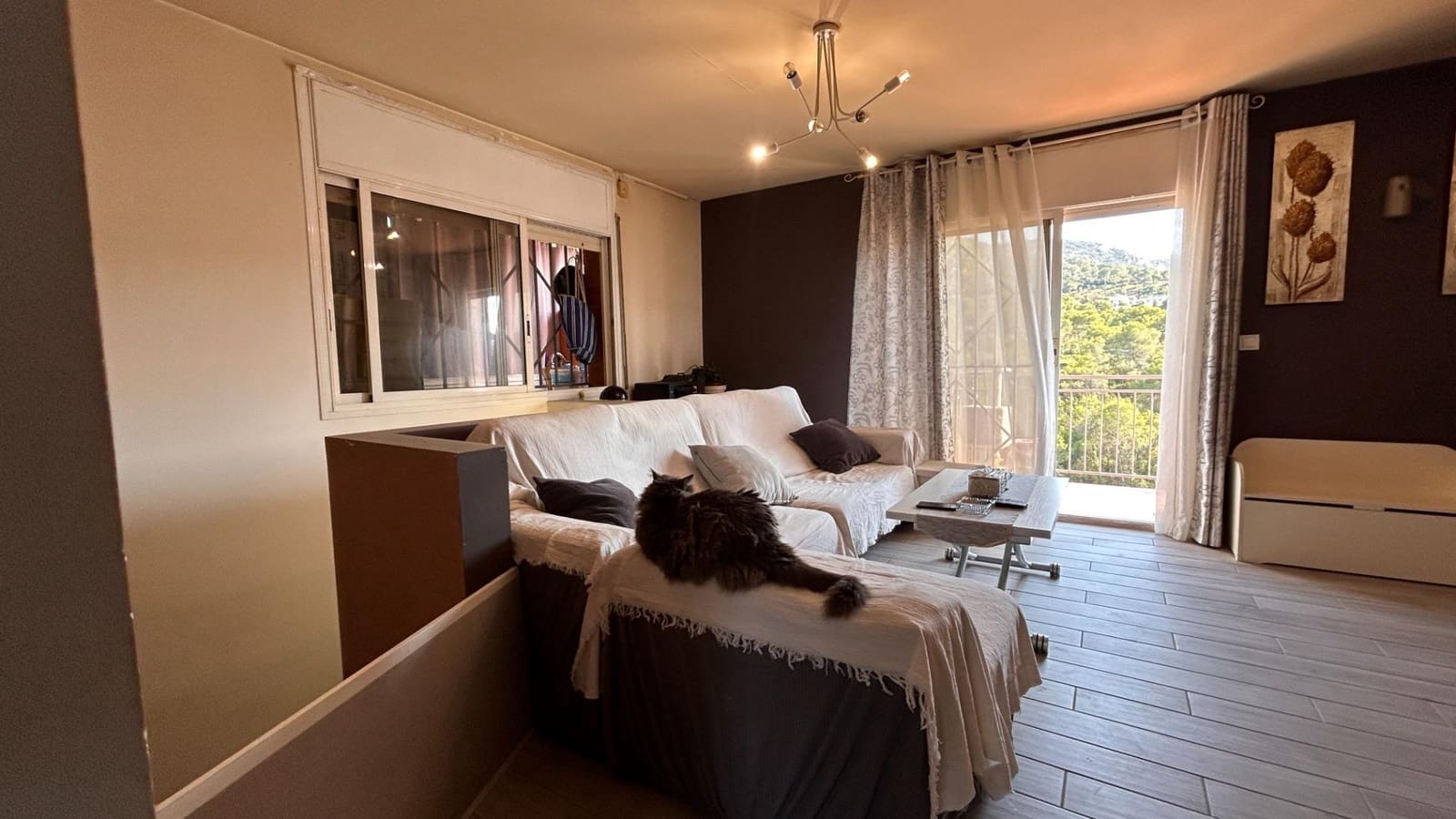 5 slaapkamer Villa te koop in Olesa de Bonesvalls met zwembad - € 400.000 (Ref: 9990816)