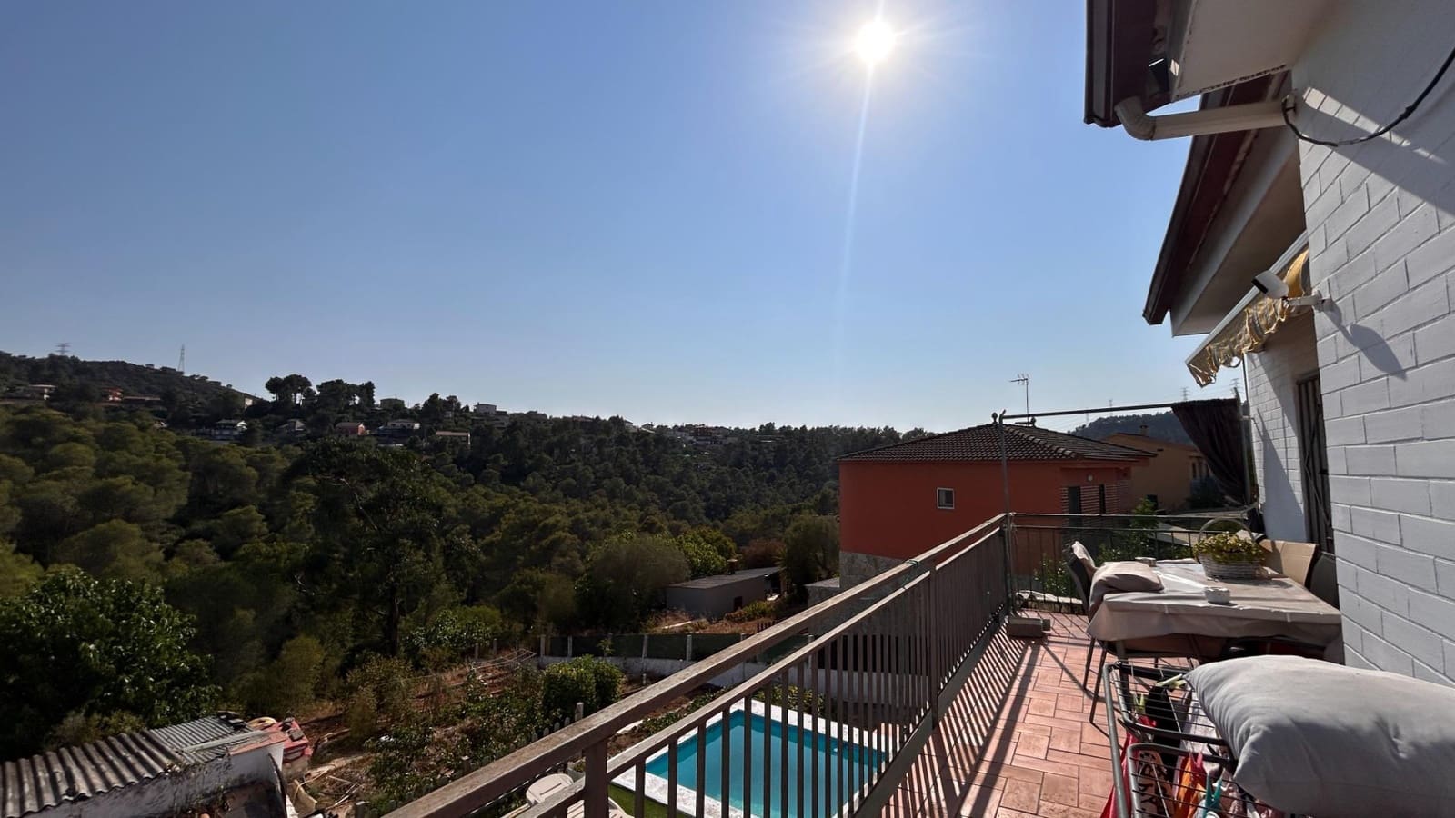 5 slaapkamer Villa te koop in Olesa de Bonesvalls met zwembad - € 400.000 (Ref: 9990816)