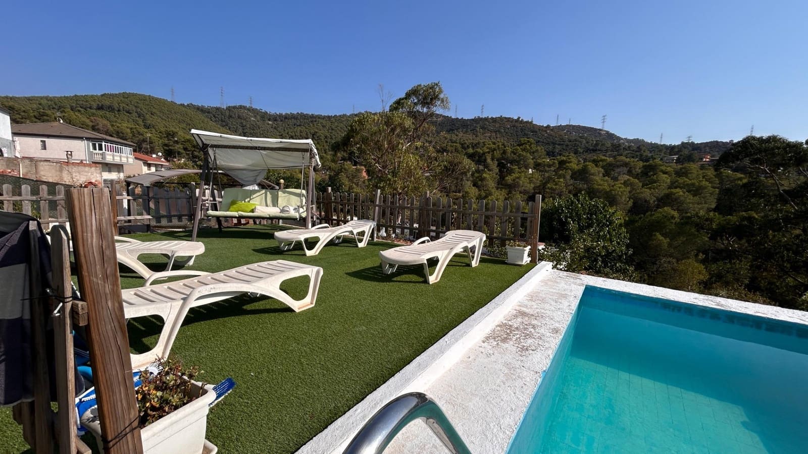 5 slaapkamer Villa te koop in Olesa de Bonesvalls met zwembad - € 400.000 (Ref: 9990816)