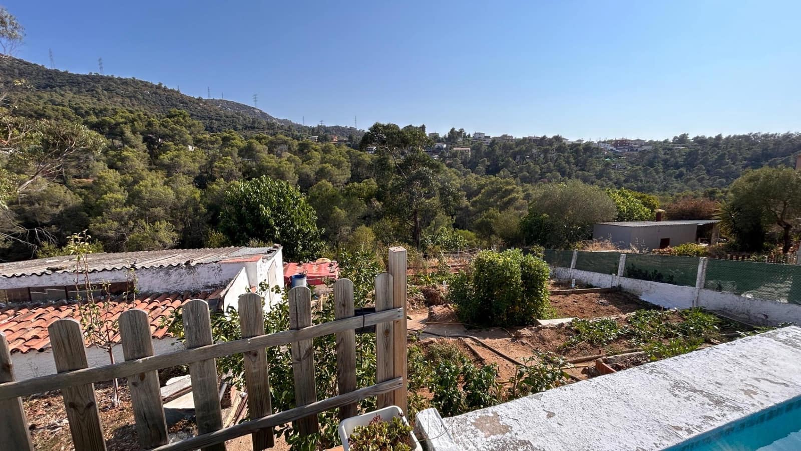 5 slaapkamer Villa te koop in Olesa de Bonesvalls met zwembad - € 400.000 (Ref: 9990816)