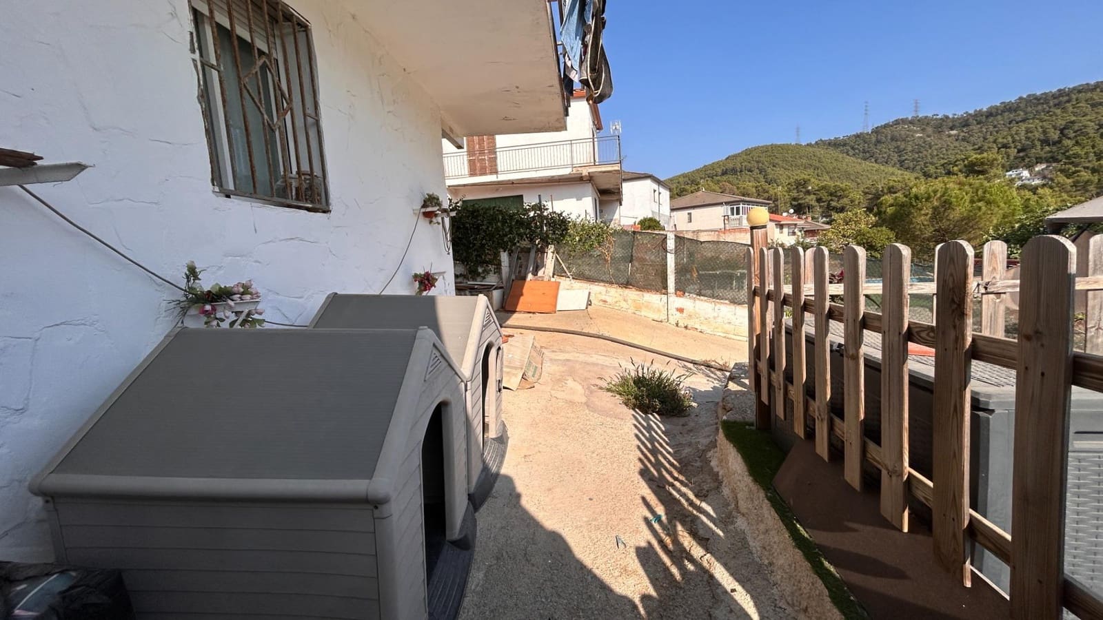 5 slaapkamer Villa te koop in Olesa de Bonesvalls met zwembad - € 400.000 (Ref: 9990816)