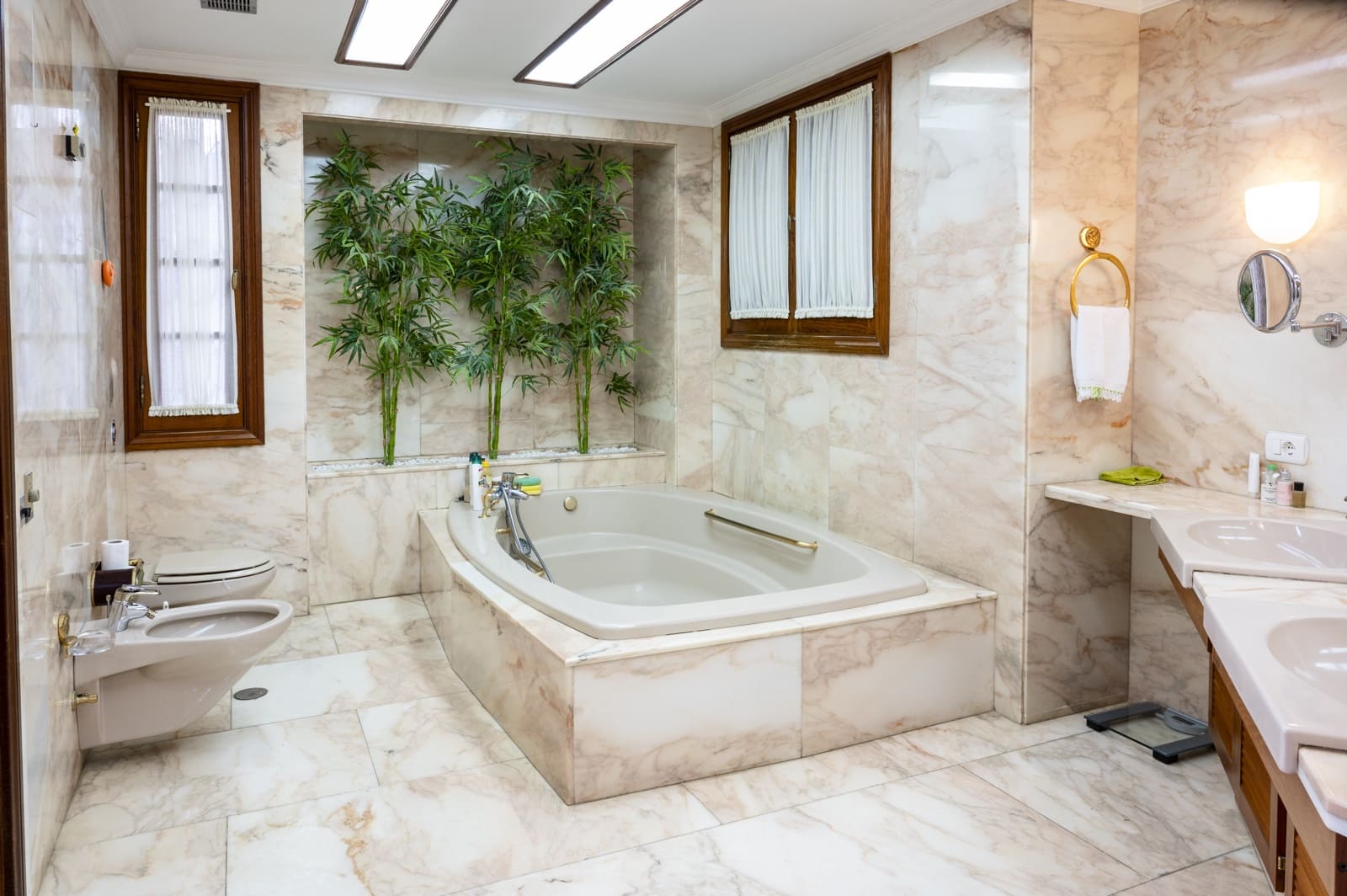 4 sypialnia Dom na sprzedaż w Santa Brigida z basenem garażem - 1 800 000 € (Ref: 9256157)