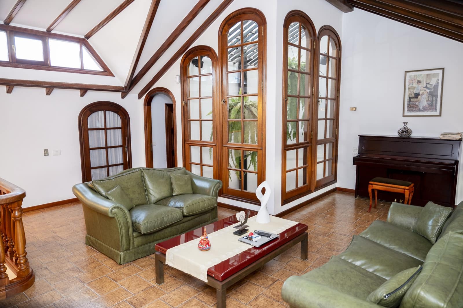 4 sypialnia Dom na sprzedaż w Santa Brigida z basenem garażem - 1 800 000 € (Ref: 9256157)