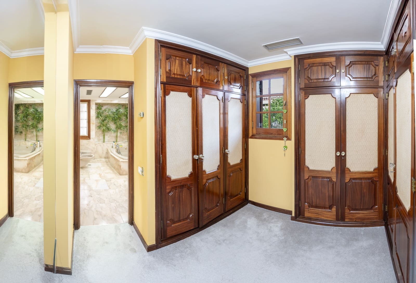 4 sypialnia Dom na sprzedaż w Santa Brigida z basenem garażem - 1 800 000 € (Ref: 9256157)