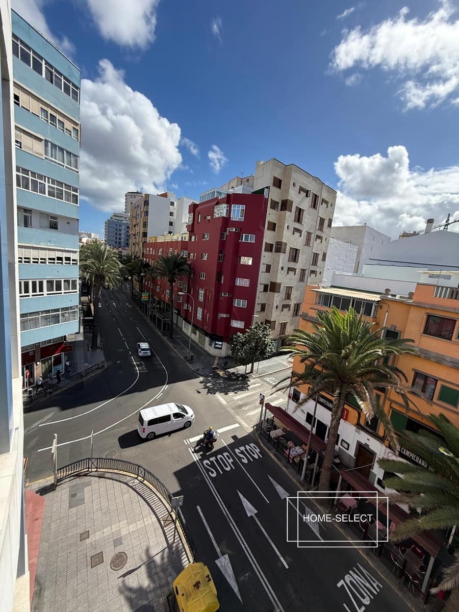 2 soveværelse Penthouse til leje i Las Palmas de Gran Canaria - € 1.700 (Ref: 9263163)