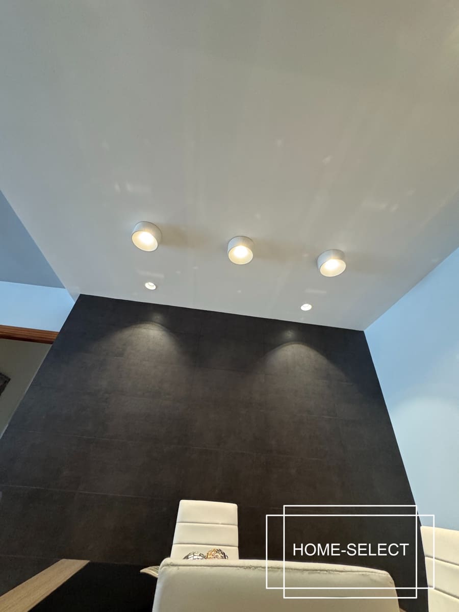 3 bedroom Flat for sale in Las Palmas de Gran Canaria with garage - € 355,000 (Ref: 9448525)